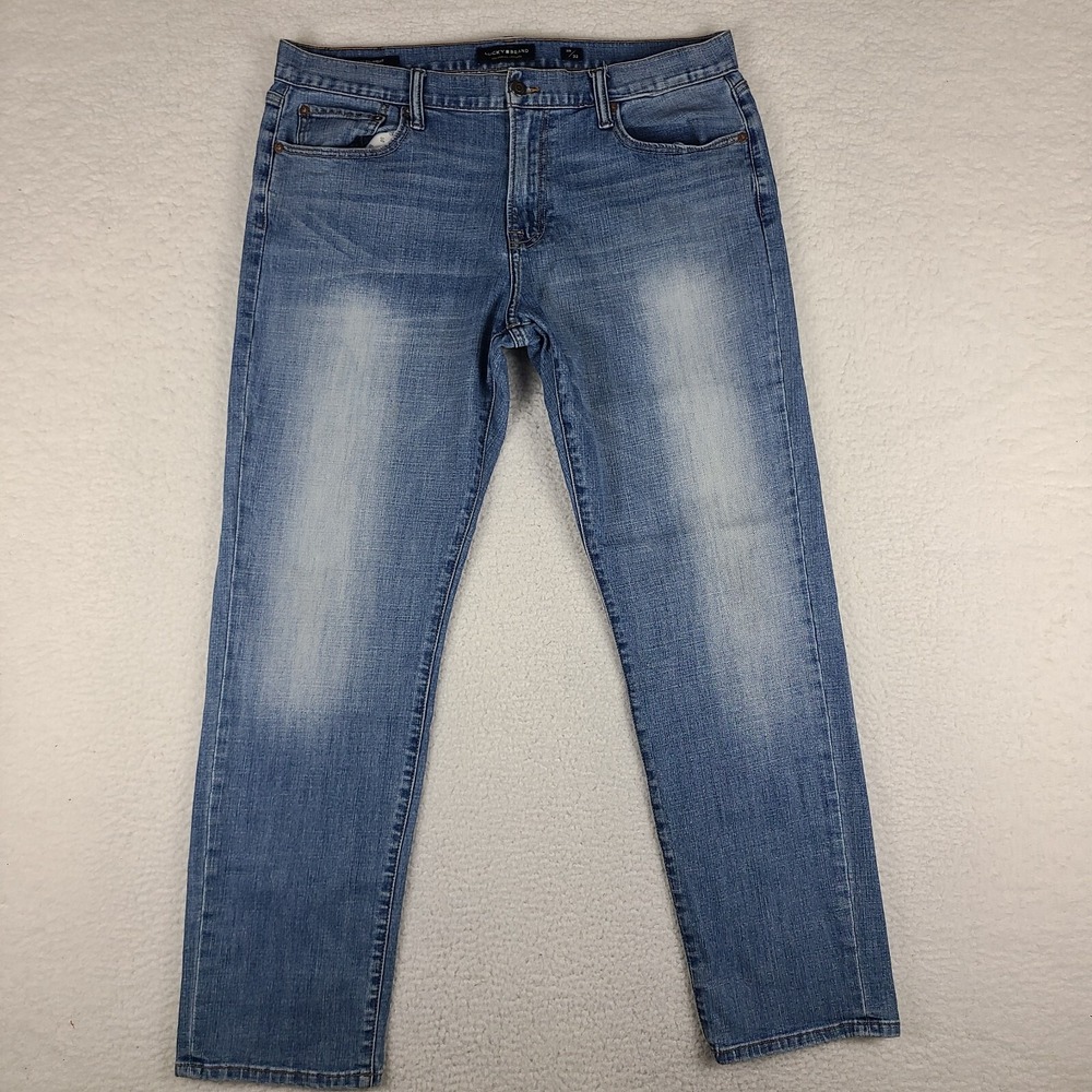Lucky Brand Jeans Mens 38x32 Blue 221 Straight Leg Light Wash Denim